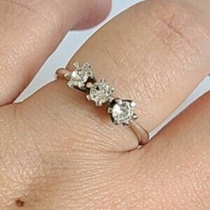 Vintage Boho Sterling Silver 3 Stone CZ Crystal Trilogy Anniversary Gift Ring 6